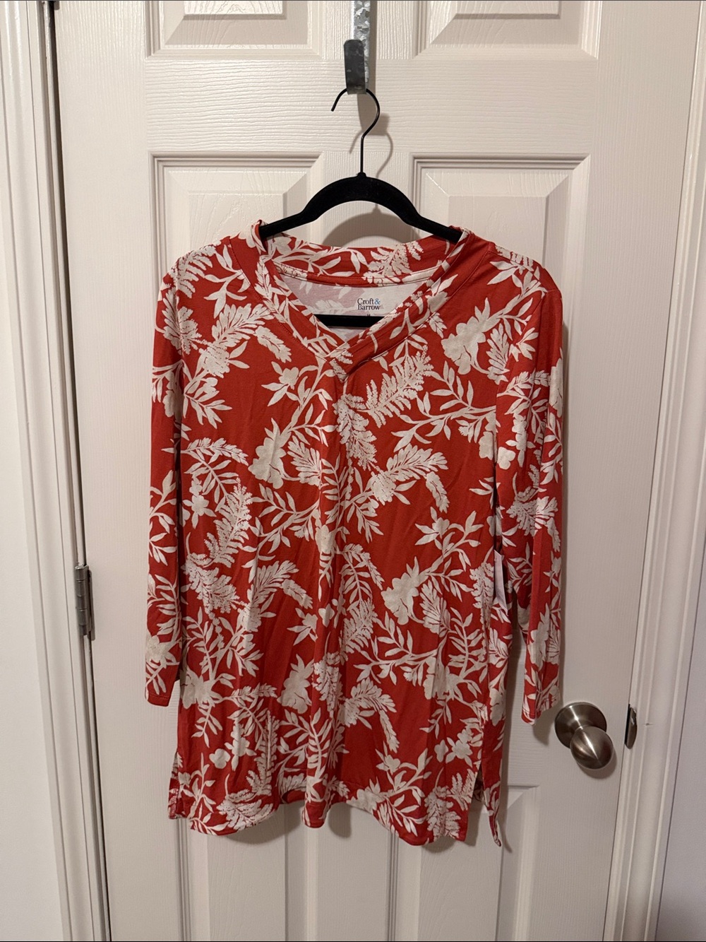 croft & barrow Red and White Floral V-Neck Tunic